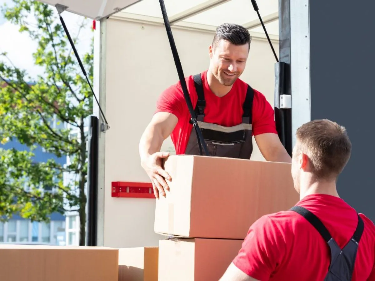 How Much Does It Cost to Move From Toronto to Mission BC?